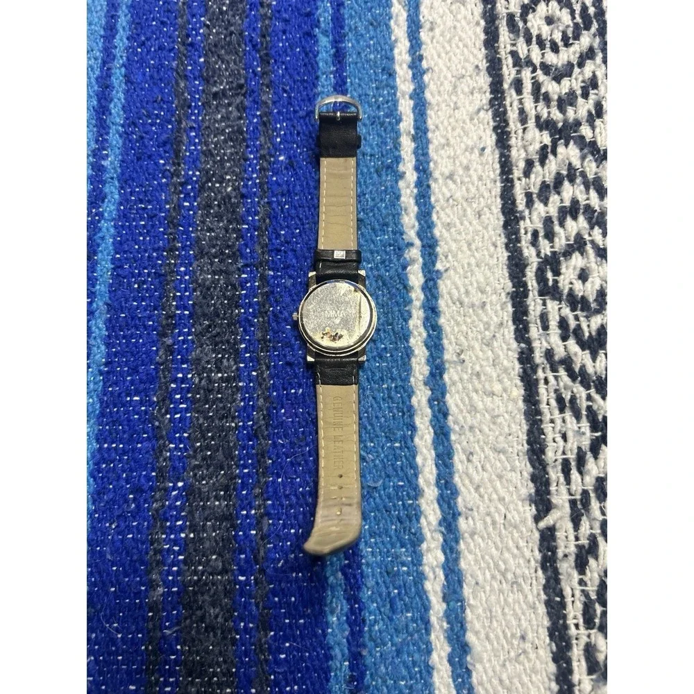 VTG The Metropolitan Museum of Art MMA Color Wheel Rainbow Quartz Watch No Tick